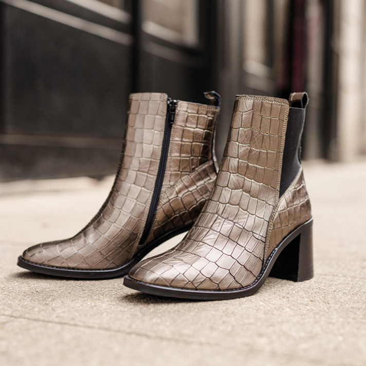 Boots Tina