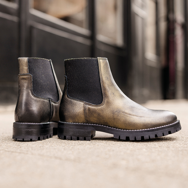 Boots Angie or