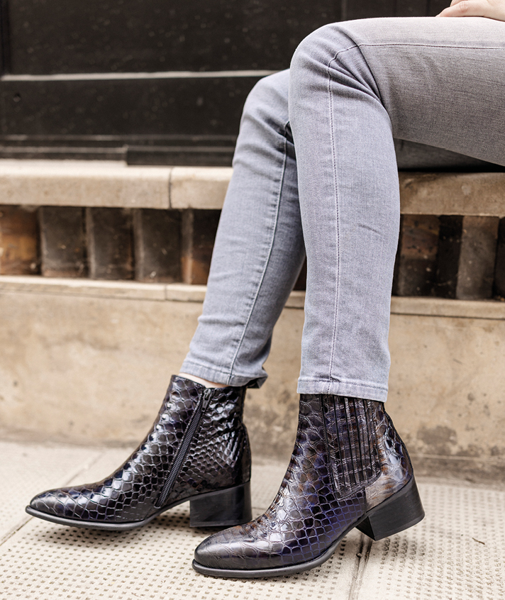 Boots Ada carbone