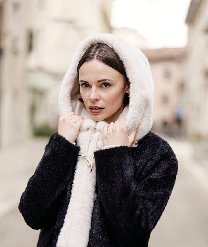 Capuche Kim blanche