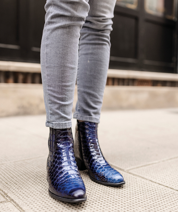 Boots Ada bleu
